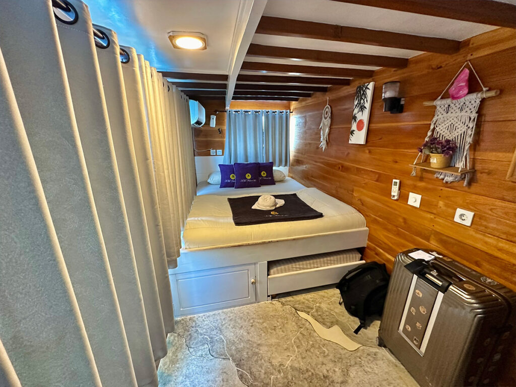 Private cabin on Komodo Islands boat trip from Flores