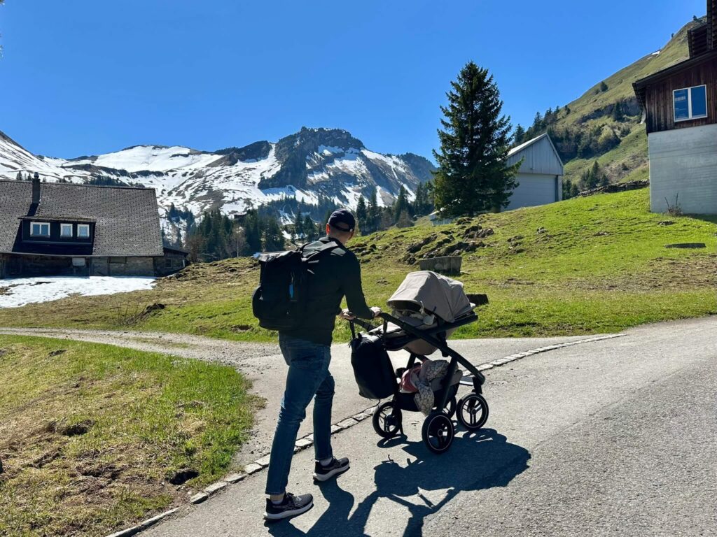 Everything about Stoos and the famous Stoosbahn in Switzerland. Including our experience, walking with a stroller and practical tips for your visit.
